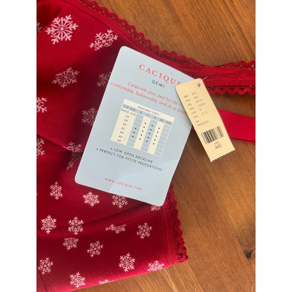 Cacique Red Snowflake Print Bra 44D | Holiday Winter Lingerie NWT sexy comfort - Picture 7 of 7